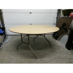 5 ft Round Folding Table